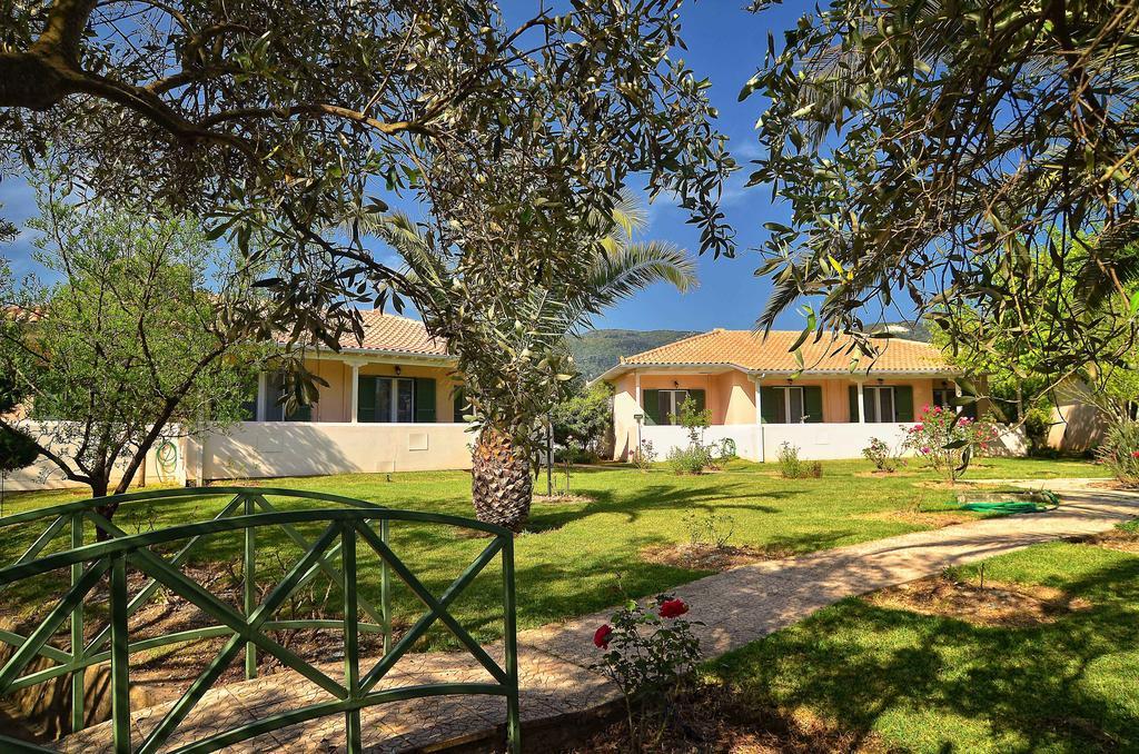 Konaki Hotel Ligia Exterior foto