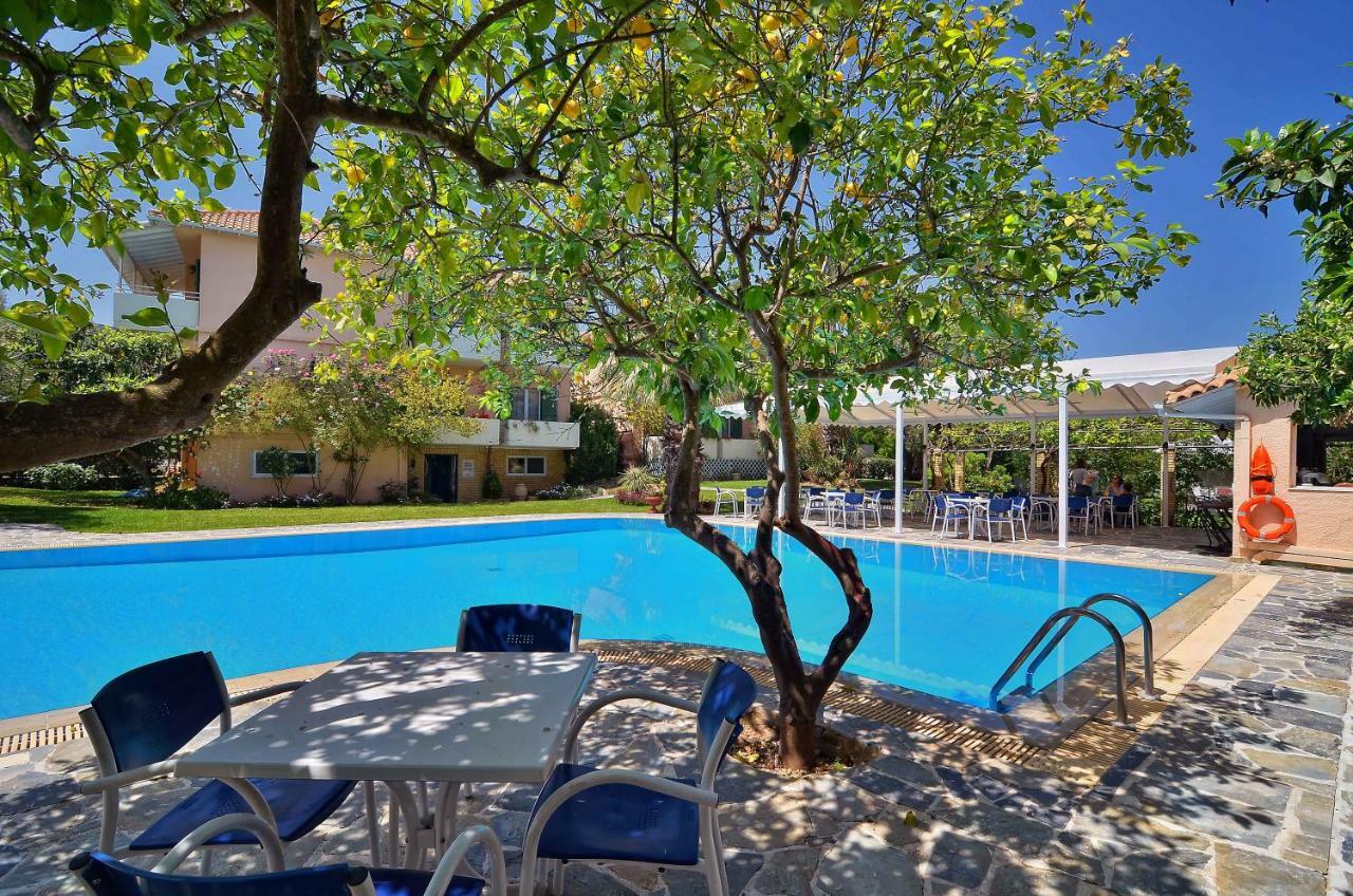 Konaki Hotel Ligia Exterior foto